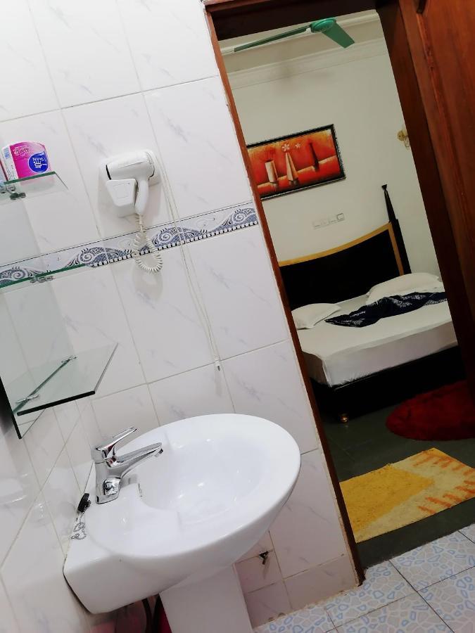Hotel Residence Jeanne D'Arc Kotonu Zewnętrze zdjęcie